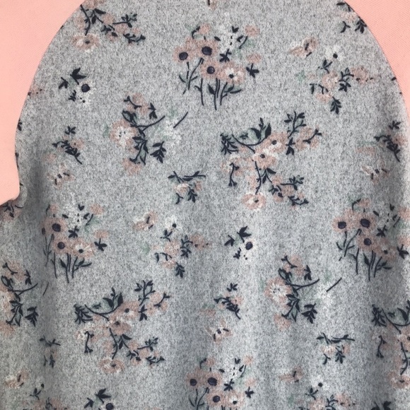 BCBGirls Hello Sleep Sweatshirt Lounge Top Floral Pink Raglan Size L 14/16 - Picture 5 of 9